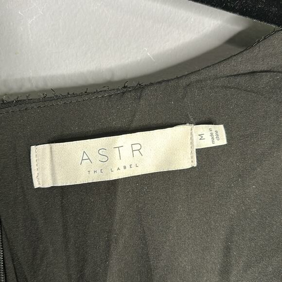 ASTR the Label Black Sparkly Top Ruching Detail Sweetheart Neck Size Medium - Picture 4 of 7